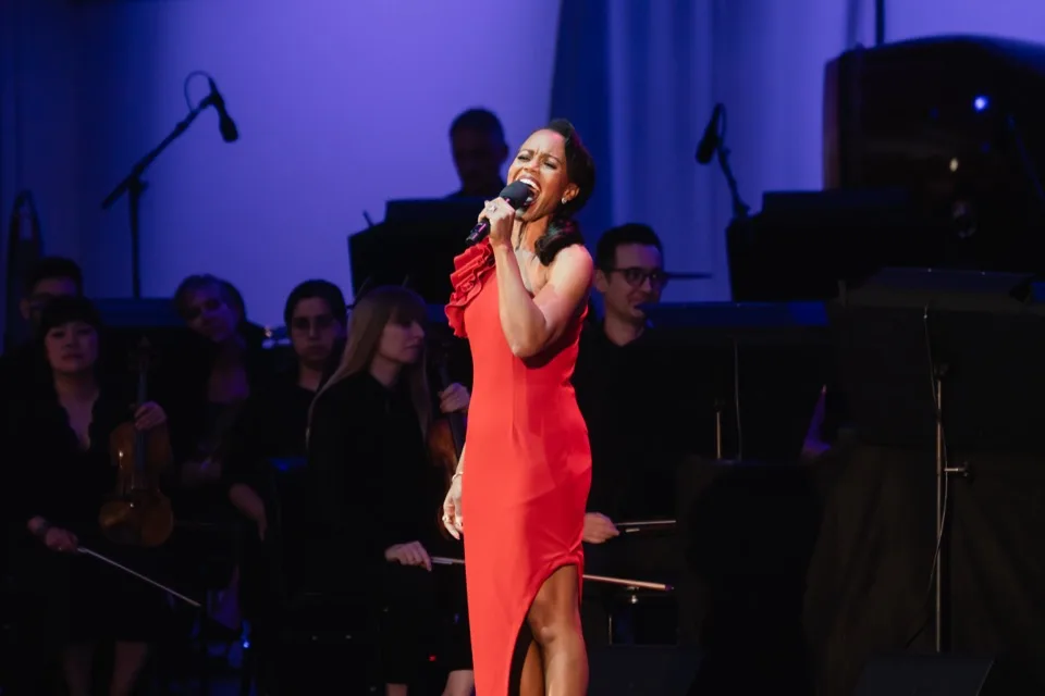 Nikki Renée Daniels performing Her or Me at the Hollywood Bowl